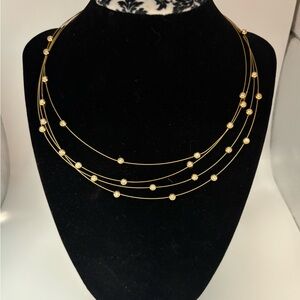 Elegant Gold Necklace with sparkly Accents